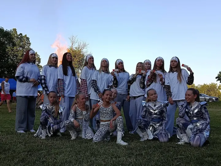 Amici Dancers pärast esinemist